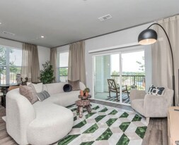 275 Pine Terrace Dr, Unit Unit #2105 in Montgomery, TX - Building Photo