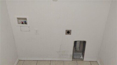 100 Willow Dr in Centerton, AR - Building Photo - Building Photo