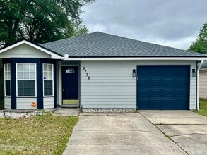 8778 Buzz Ct in Jacksonville, FL - Building Photo - Building Photo