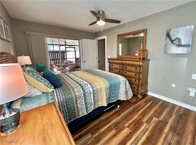 15427 Crystal Lake Dr in North Fort Myers, FL - Building Photo - Building Photo