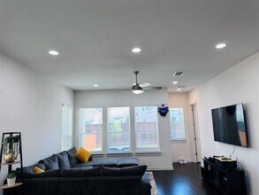 1336 Westborough Ln in Leander, TX - Building Photo - Building Photo