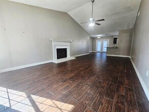 2626 Bennington Ct in Grand Prairie, TX - Foto de edificio - Building Photo