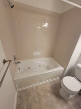 44 Dendron Ct in Parkville, MD - Building Photo - Building Photo