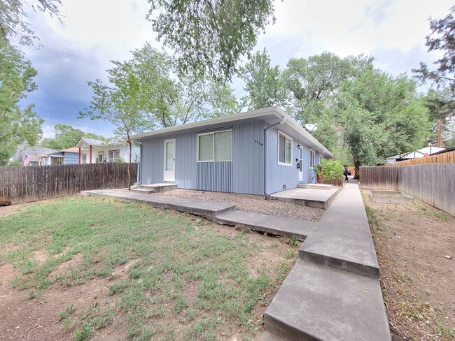 property at 2912 W Platte Ave