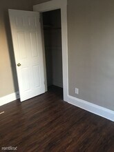 12 Hubbard St in Bloomfield, CT - Building Photo - Building Photo