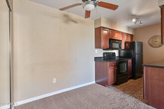5877 N Granite Reef Rd in Scottsdale, AZ - Building Photo - Building Photo