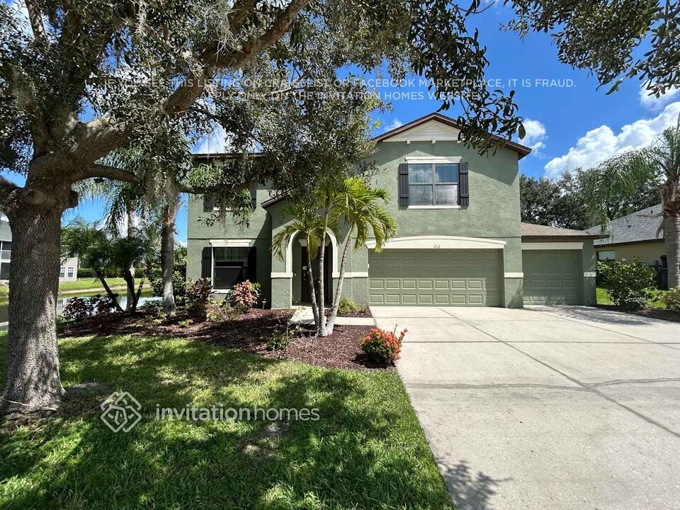 212 Oaklanding Ln in Mulberry, FL - Building Photo