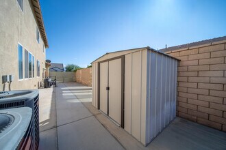 79910 Camden Dr in Indio, CA - Building Photo - Building Photo