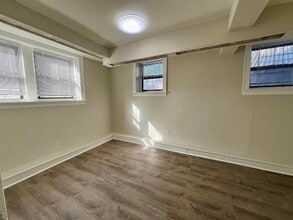 1 Noll Pl in Newark, NJ - Building Photo - Building Photo