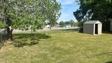 704 E Country Club Dr in Tarboro, NC - Building Photo - Building Photo