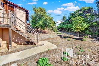 114 Hollywood Ave in Vallejo, CA - Building Photo - Building Photo