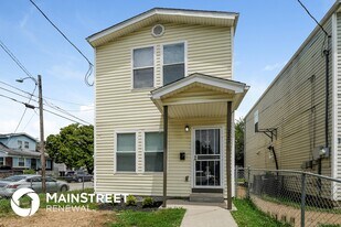 2223 St Louis Ave in Louisville, KY - Building Photo