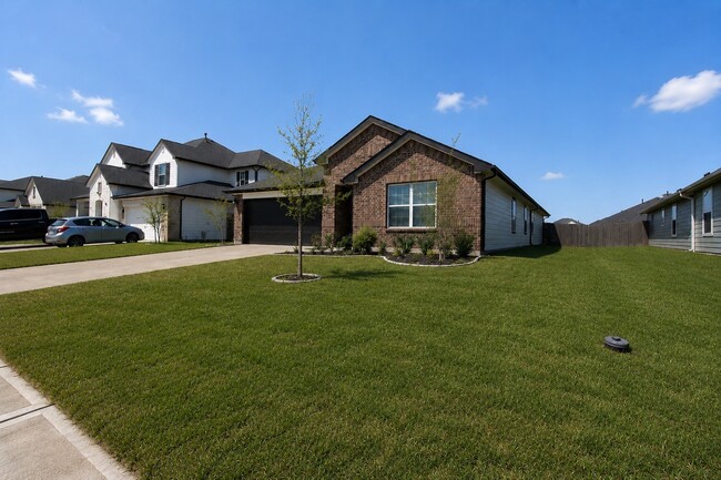 property at 2908 Misty Elm Ln