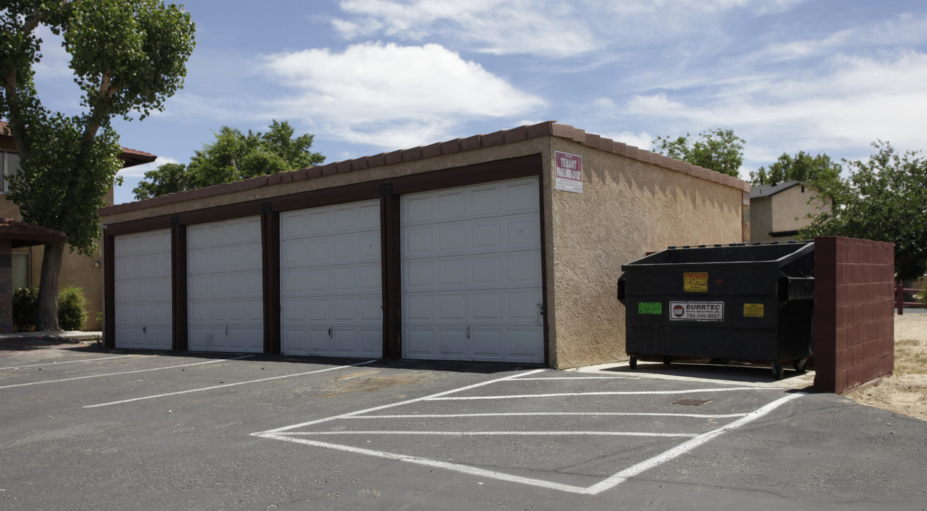 16243 Vasquez Ave in Victorville, CA - Building Photo