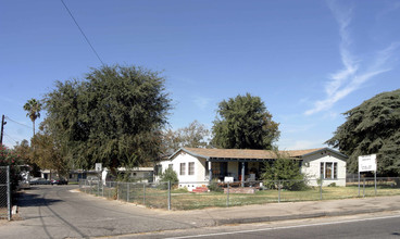 2710 N State St in San Bernardino, CA - Building Photo - Building Photo