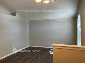 30939 Stone Arch Ave in Wesley Chapel, FL - Foto de edificio - Building Photo