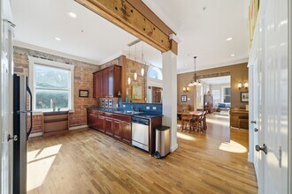 215 W Norma St in Houston, TX - Building Photo - Building Photo