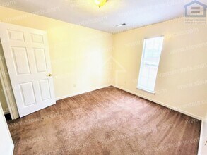 844 Bybee Branch Rd in McMinnville, TN - Building Photo - Building Photo