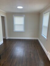 42 Meadowbank Ave in Boston, MA - Building Photo - Building Photo