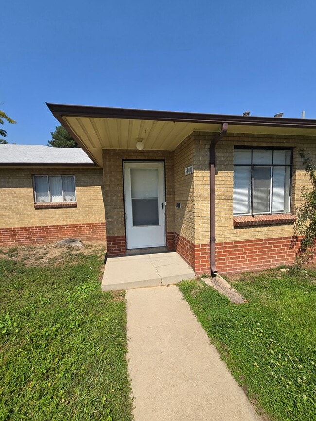 property at 3400-3404 Sheridan Boulevard
