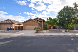 2523 S 41st Ave in Yuma, AZ - Building Photo