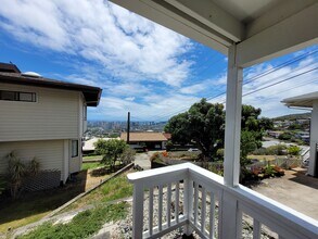 1638 Alencastre St in Honolulu, HI - Building Photo - Building Photo