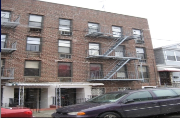 4264 Ketcham St in Elmhurst, NY - Building Photo