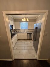 5818 E University Blvd, Unit 208 in Dallas, TX - Building Photo - Building Photo