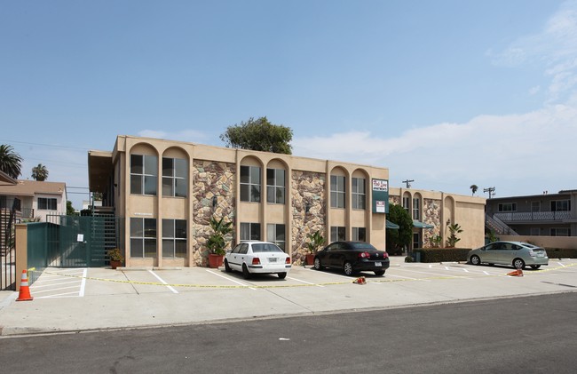 Park Lane Apartments in San Diego, CA - Building Photo - Building Photo