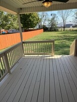 138 Foggy Ln in Elkton, KY - Building Photo