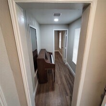 6810 Bleker St in Houston, TX - Building Photo - Building Photo