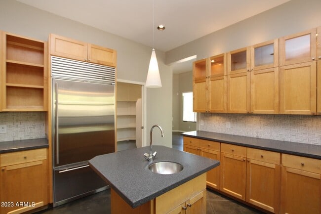 5844 E Carefree Mountain Dr in Cave Creek, AZ - Building Photo - Building Photo