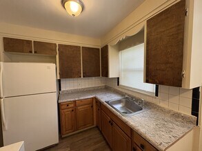 19474 Montrose St in Detroit, MI - Building Photo - Building Photo