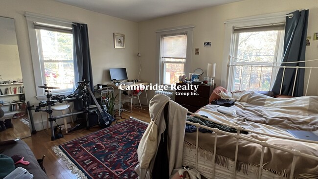28A Cherry St, Unit 2