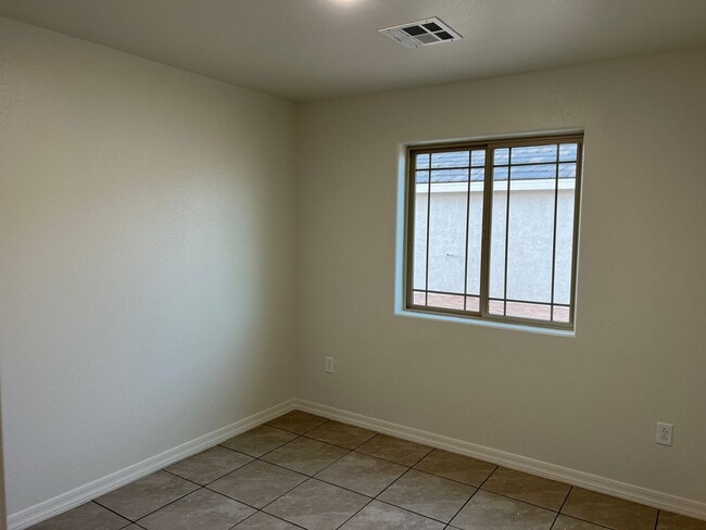 237 S Amarely Ave in San Luis, AZ - Building Photo - Building Photo