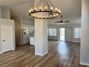 723 Triple Crown St in Henderson, NV - Building Photo - Building Photo