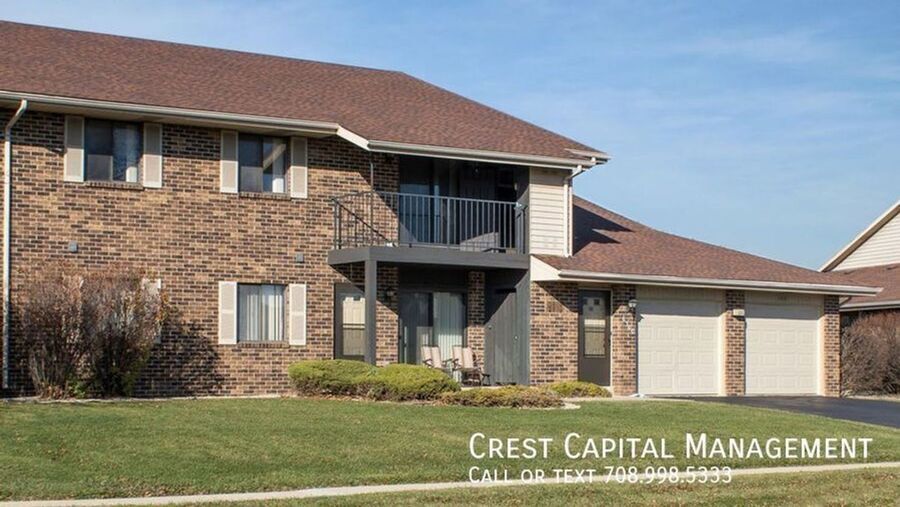 6030 80th Pl in Kenosha, WI - Building Photo