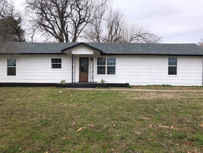 2667 N Choctaw Rd in Choctaw, OK - Building Photo - Building Photo