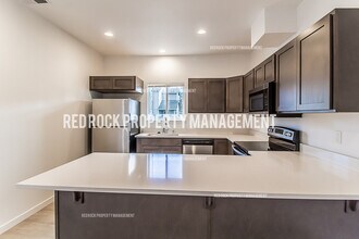 1108 N Davis Ln in Spokane Valley, WA - Building Photo - Building Photo