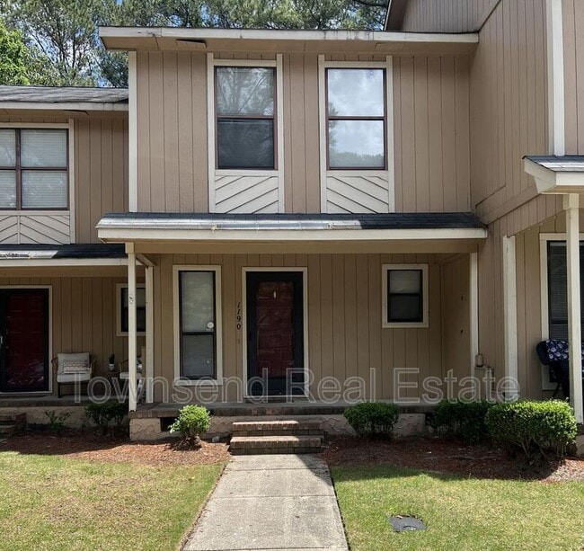 property at 1190 Wrenwood Ct