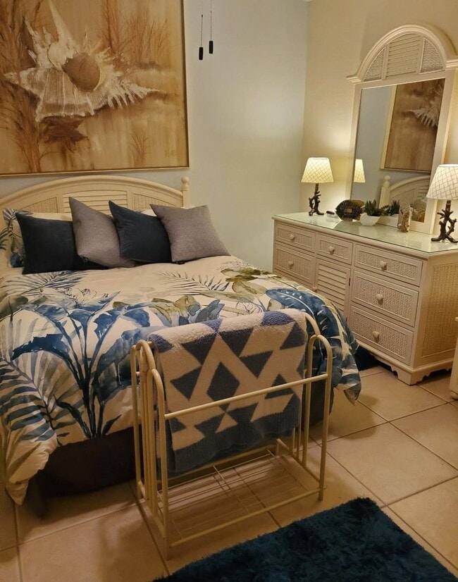 1405 SE 14th Terrace in Cape Coral, FL - Building Photo - Building Photo