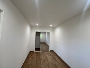 234 Normandie Ave in Los Angeles, CA - Building Photo - Building Photo