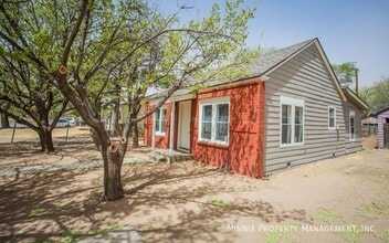 1518 25th St in Lubbock, TX - Foto de edificio - Building Photo