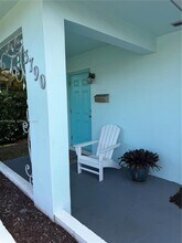 3790 Polk St in Hollywood, FL - Building Photo - Building Photo