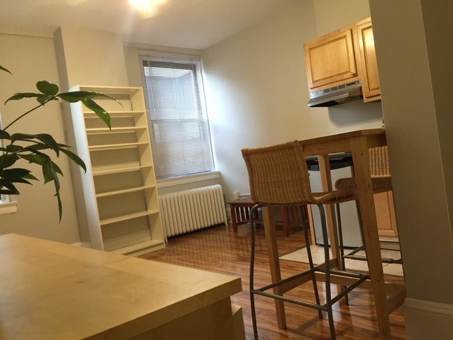 property at 1324 Locust St