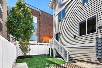315 W Roy St in Seattle, WA - Building Photo - Building Photo