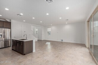 9912 E Tillman Ave in Mesa, AZ - Building Photo - Building Photo