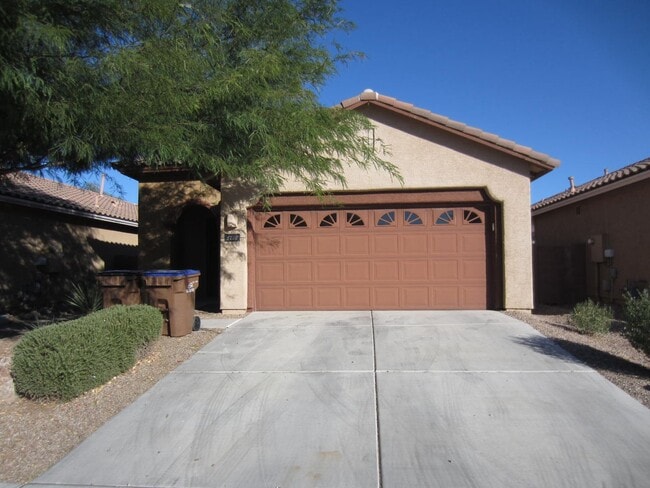 5100 N River Fringe Dr in Tucson, AZ - Building Photo - Building Photo