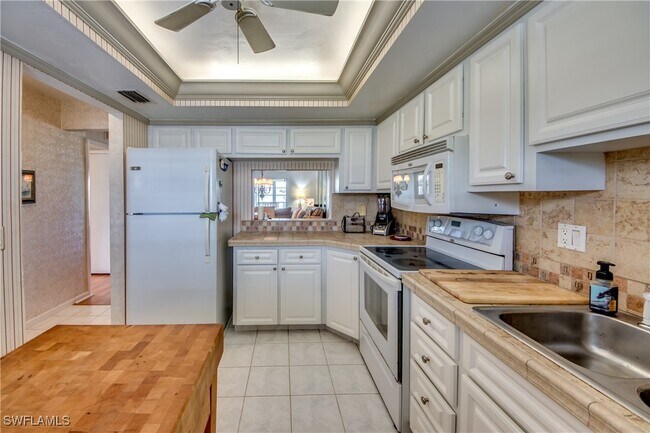 property at 8741 Lueck Ln