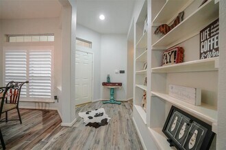 102 Wintergreen Trail in Spring, TX - Building Photo - Building Photo